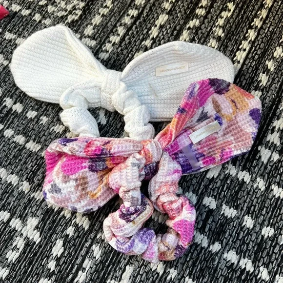 LOVESHACKFANCY Scrunchie Hair bow Love Shack Fancy Party Favors, Hair Scrunchie, Coquette  main image 2